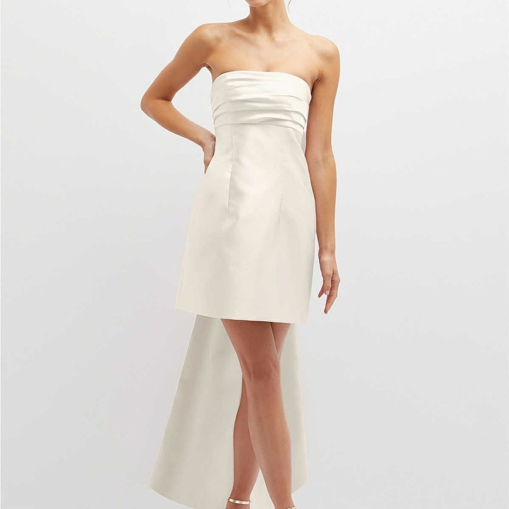 Elegant Strapless White Dress